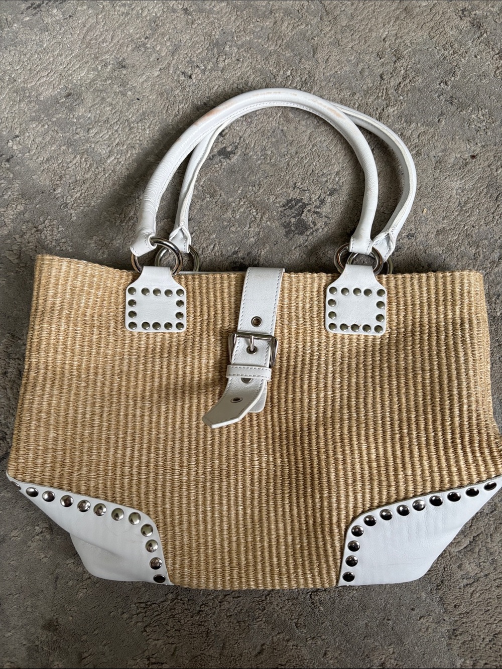 VTG Tanner MADE IN ITALYWoven Straw Tote with White Leather Trim and Stud Detail